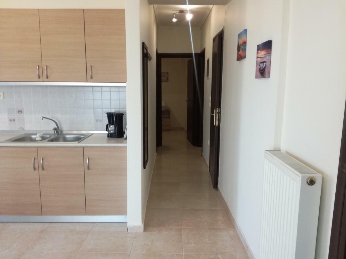 Jordan'S 3Rd Appartment At เนอา มิคานิโอนา ภายนอก รูปภาพ